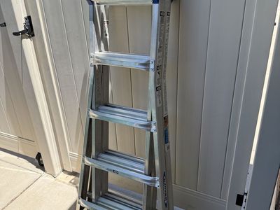 Werner MT-22 22ft Aluminum 300lb Load Capacity Multi-Position Ladder