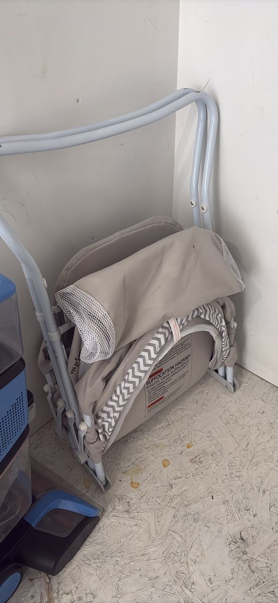 Portable Infant Bassinet with Grey and White Chevron Pattern