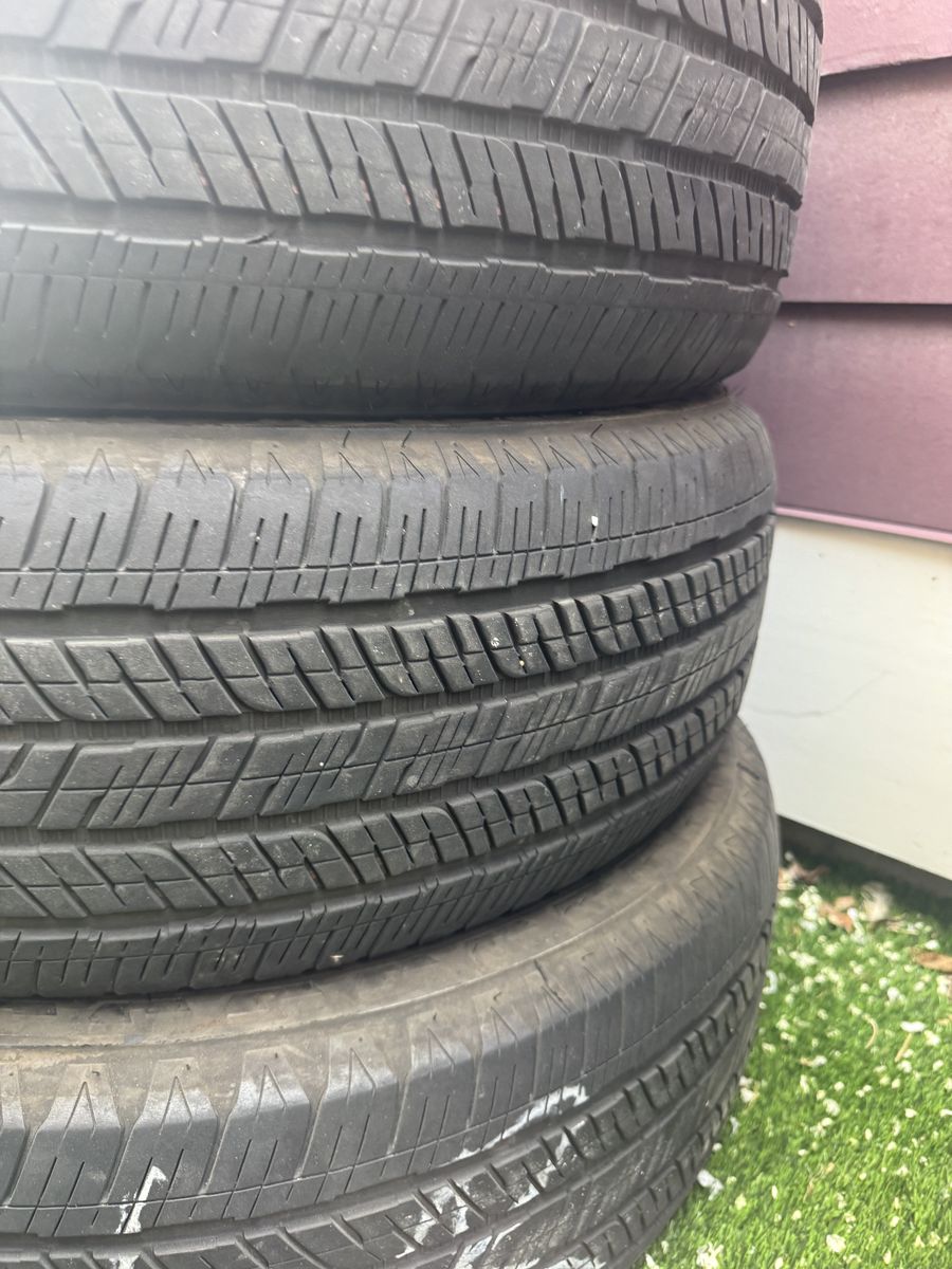 Bridgestone Dueler H/T 265/60R20 Tires -25,000