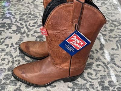 Tony Lama boots, sized 8
