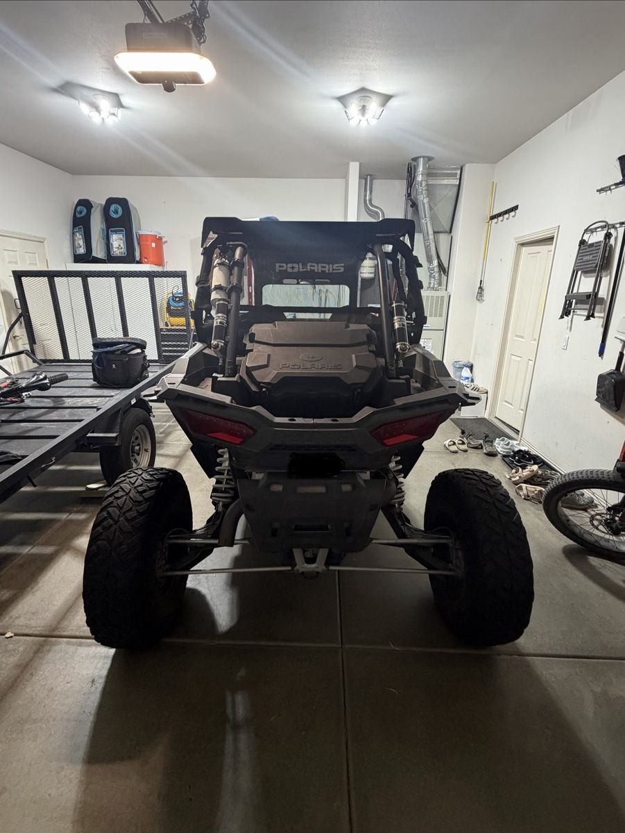 2015 Polaris RZR XP 1000 EPS - 4 Seater- Street L.