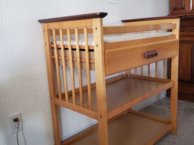 Gerry Changing Table