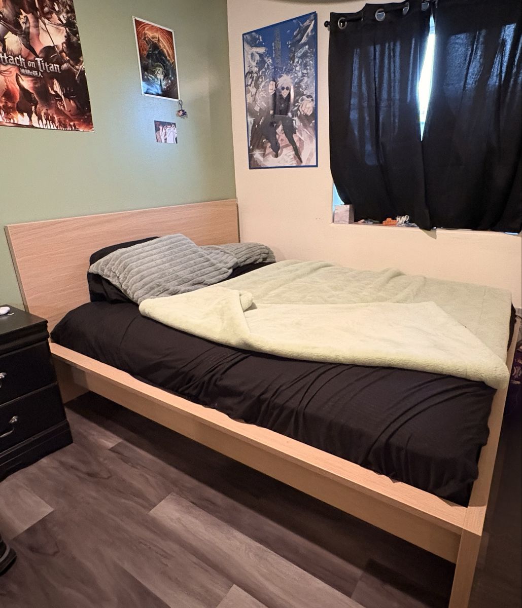 IKEA MALM BED - QUEEN