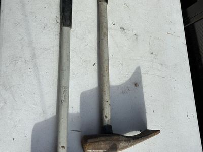 Vintage Ken-Tool Akrono T-11 Duck Billed Tire Hammer With 30" Handles NICE!