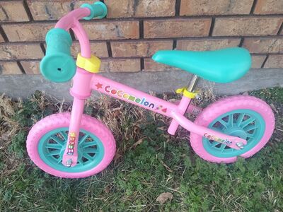 Cocomelon Balance Bike 10"