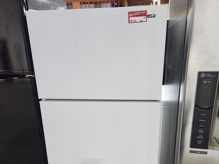 Main image 1