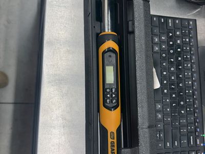 GEARWRENCH 3/8 in. Drive 10-100 ft./lbs. Electronic Torque Wrench