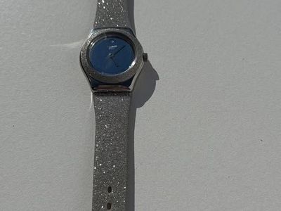 SWATCH Silver Glistar Too
