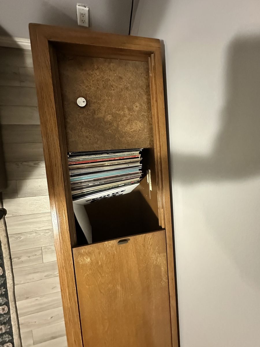 Main image 6