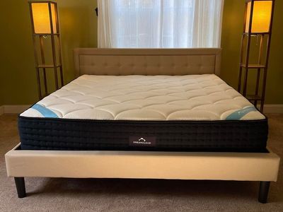 The DreamCloud Premier, King Mattress, Like New, Perfect Condition