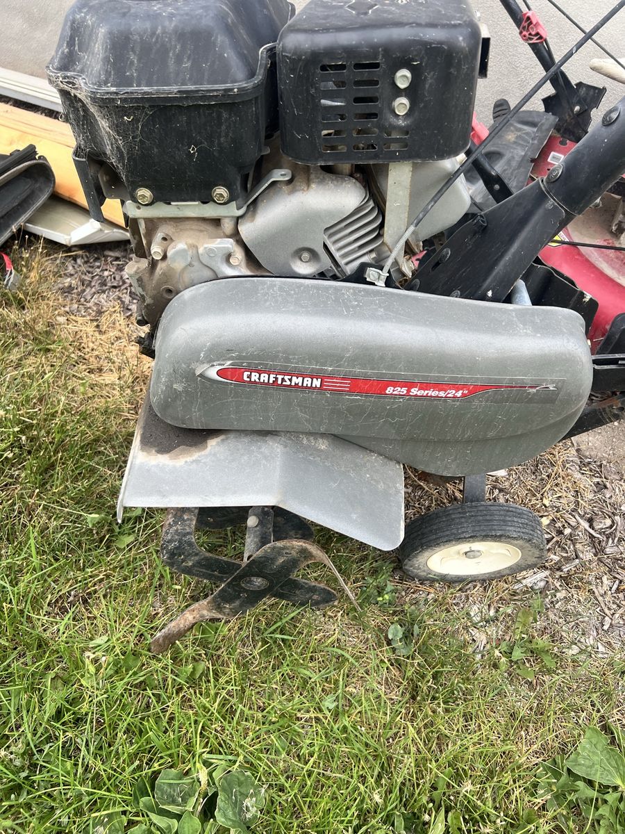 Craftsman 24” tiller 5 hp Briggs and Stratton