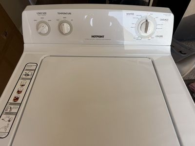 Hotpoint SWP1000M3WW Top Load Washing Machine - White, Good Condition