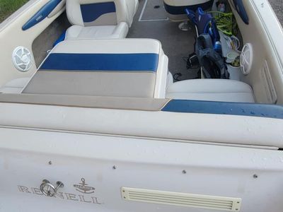 2001 Reinall Boat