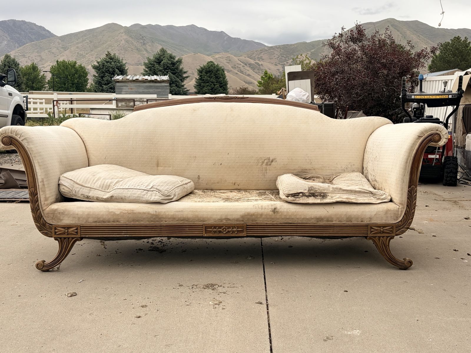 Duncan Phyfe Sofa