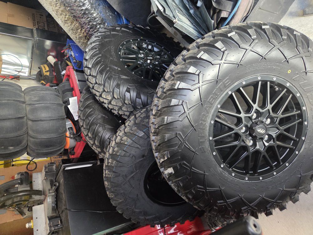 new 32"x10×15"terrabites with itp wheels 5 lug