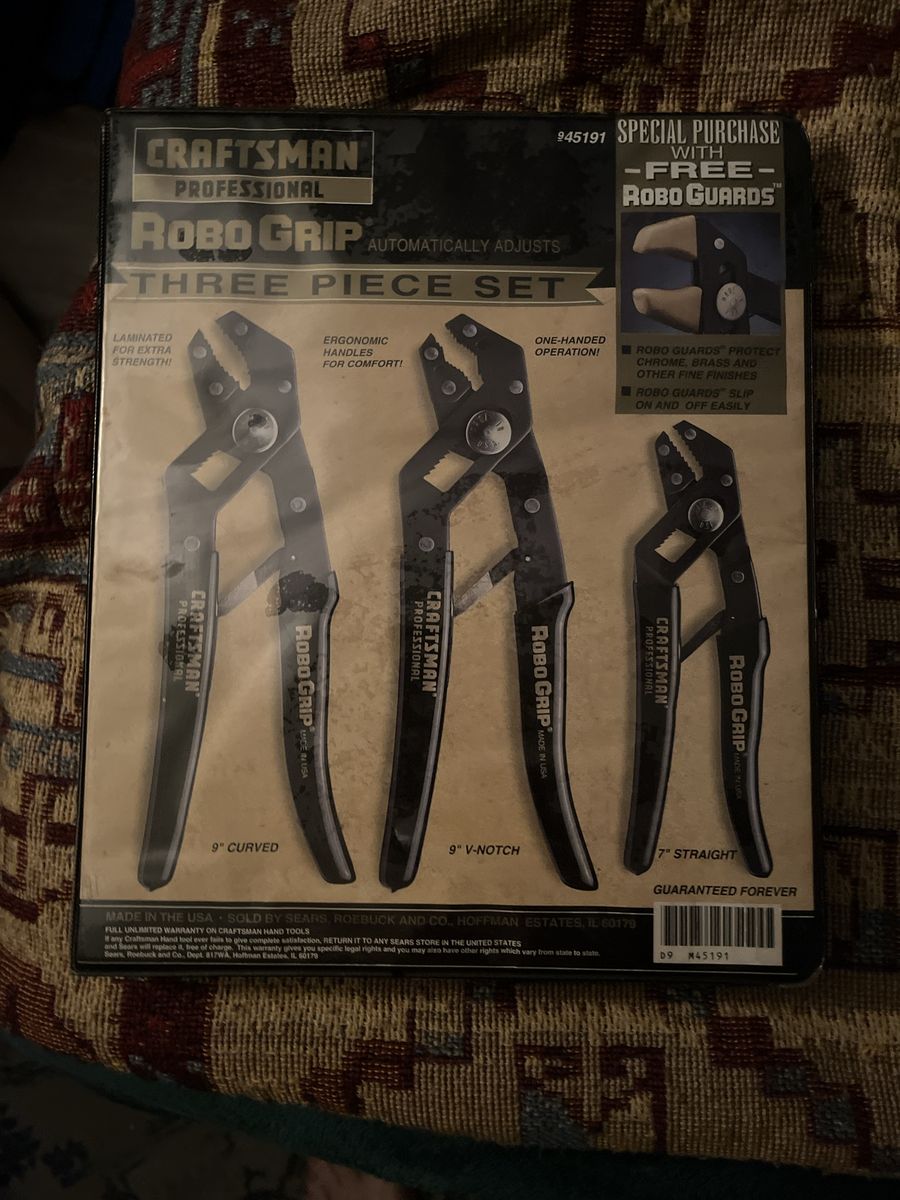 Craftsman Professional Robo Grip Three Piece Pliers Set with Robo Guards