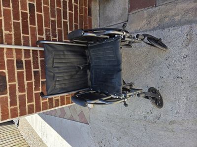 wheelchair