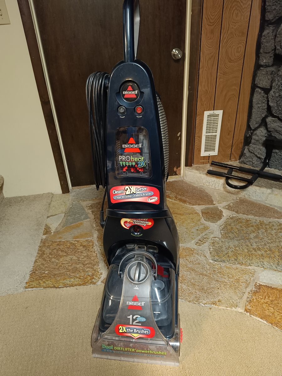 BISSELL ProHeat 2X Revolution carpet cleaner