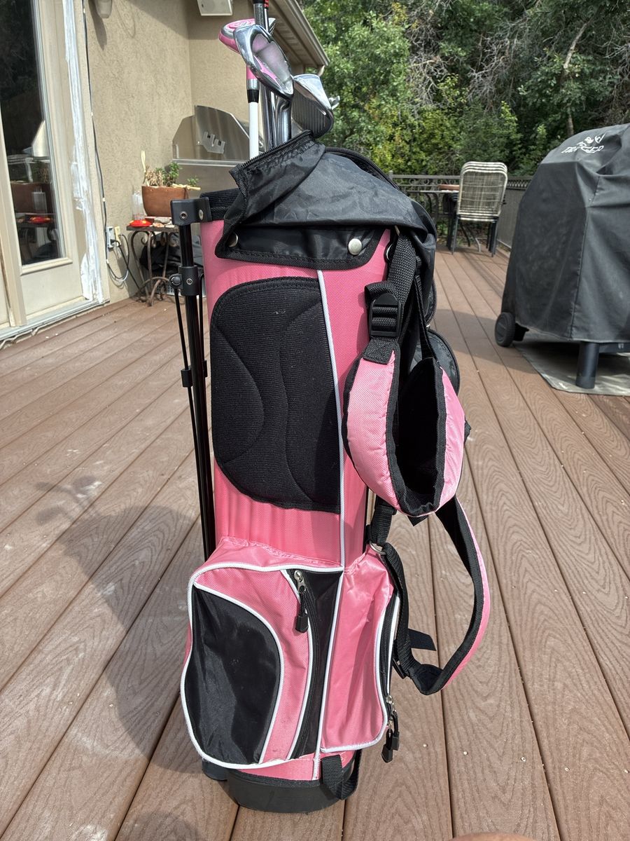 Precise Pink Junior Golf Club Set with Bag - Right Hand 30 in h