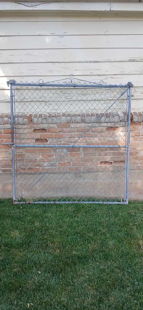 6ft by 6 ft Chain link fence gate