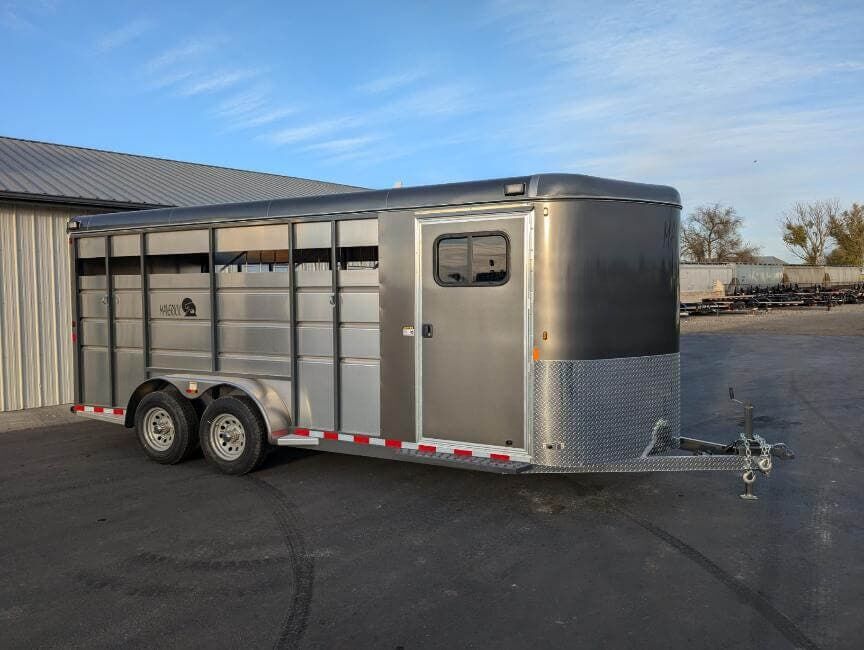 2026 Maverick Trailers Maverick HS Steel 4 Horse Trailer Steel frame with Aluminum Sides