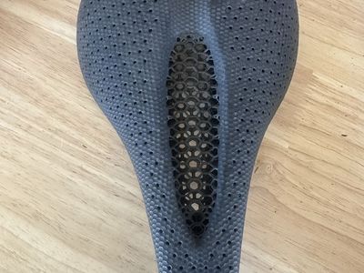 Specialized Power Pro with Mirror saddle 143mm