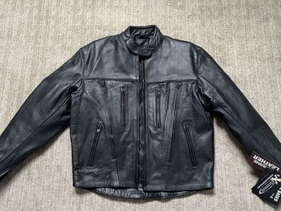 (Womens) Xelement Leather, Size Medium, Motorcycle Jacket, Never Worn.