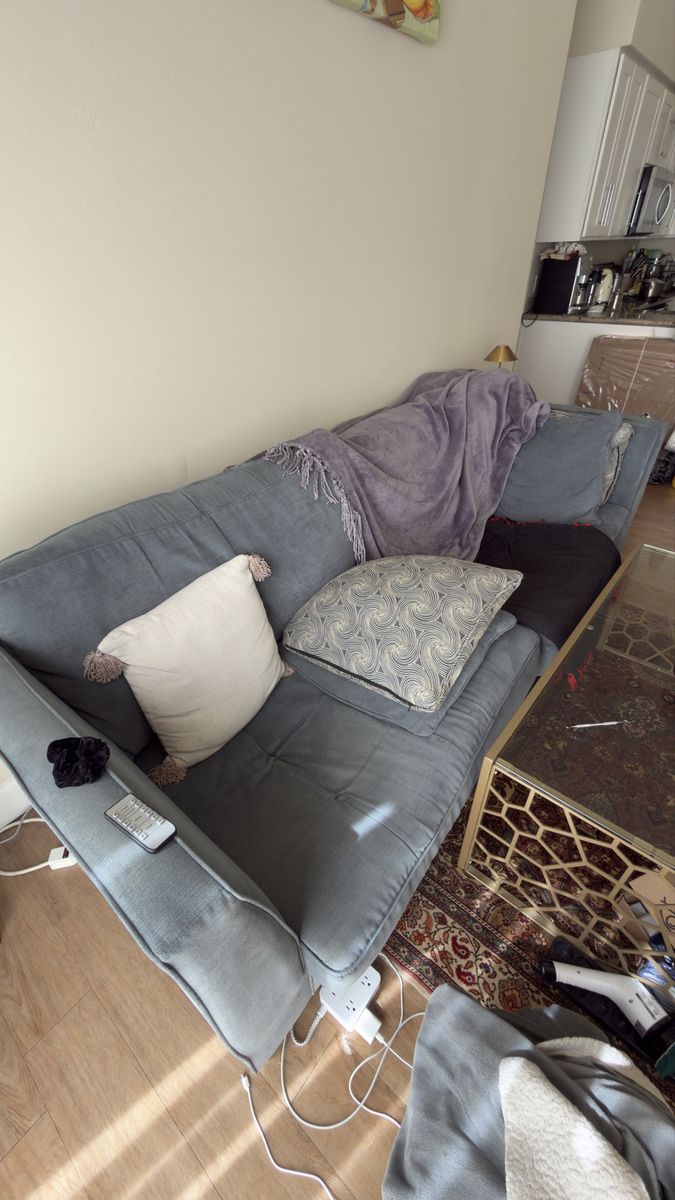 Main image 2