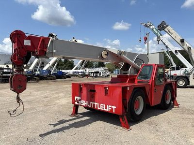 Shuttlelift 5540 Carry Deck Crane