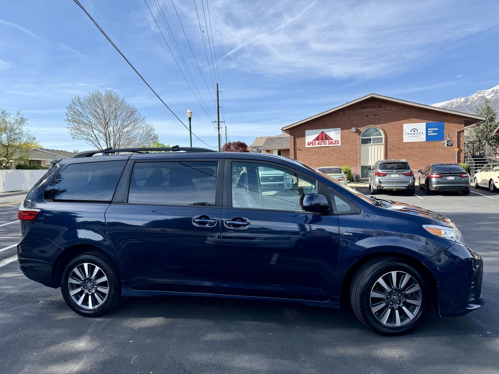 2018 Toyota Sienna LE 7 Passenger