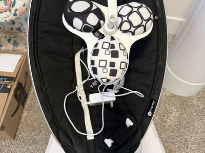 4moms mamaRoo $30