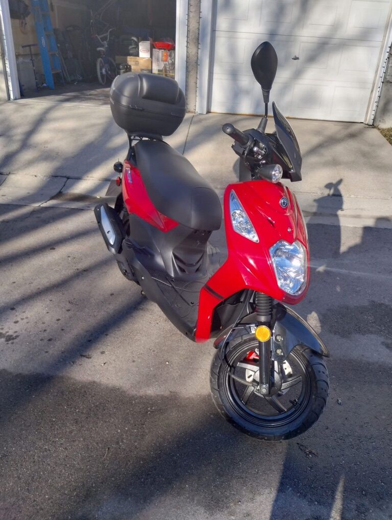 Motor Scooter