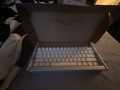 razer huntsman mini 60% optical gmaing keyboard