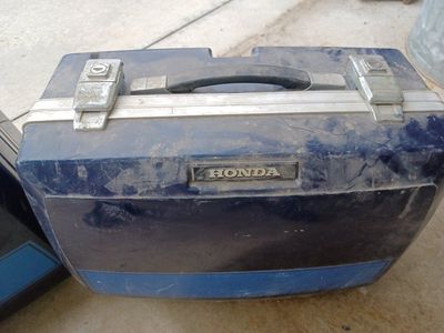 motor cycle side boxis