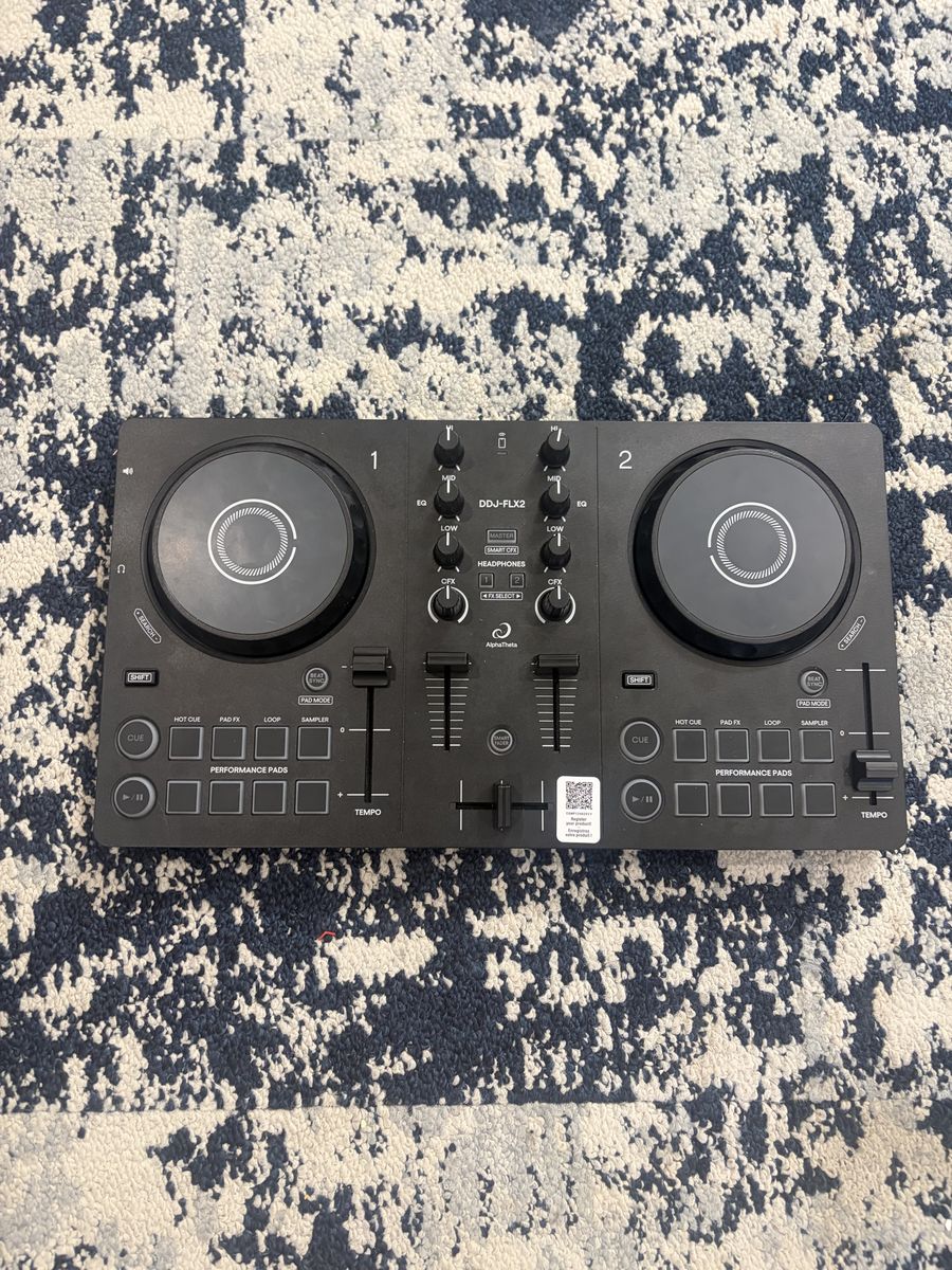 Pioneer DJ DDJ-FLX2 Portable 2-Channel DJ Controller - Alphatheta