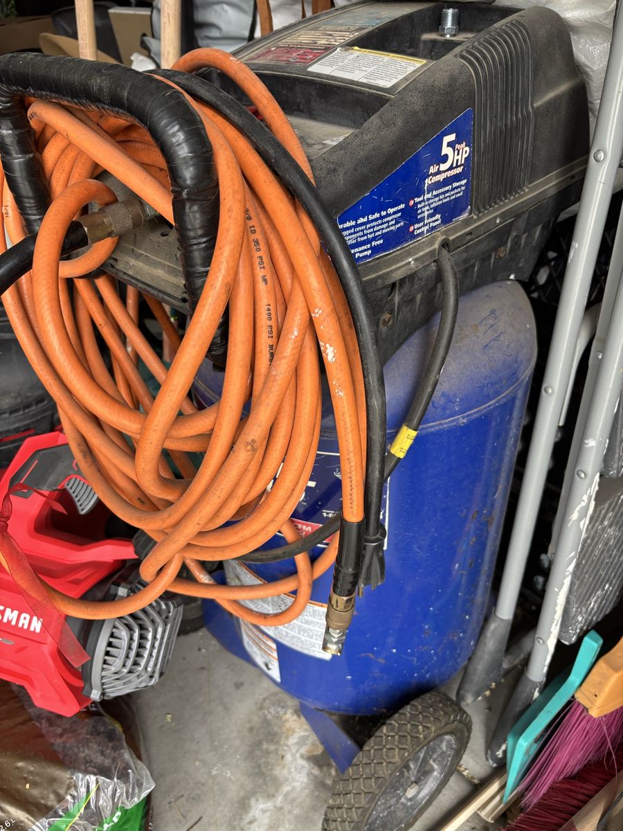 Air compressor