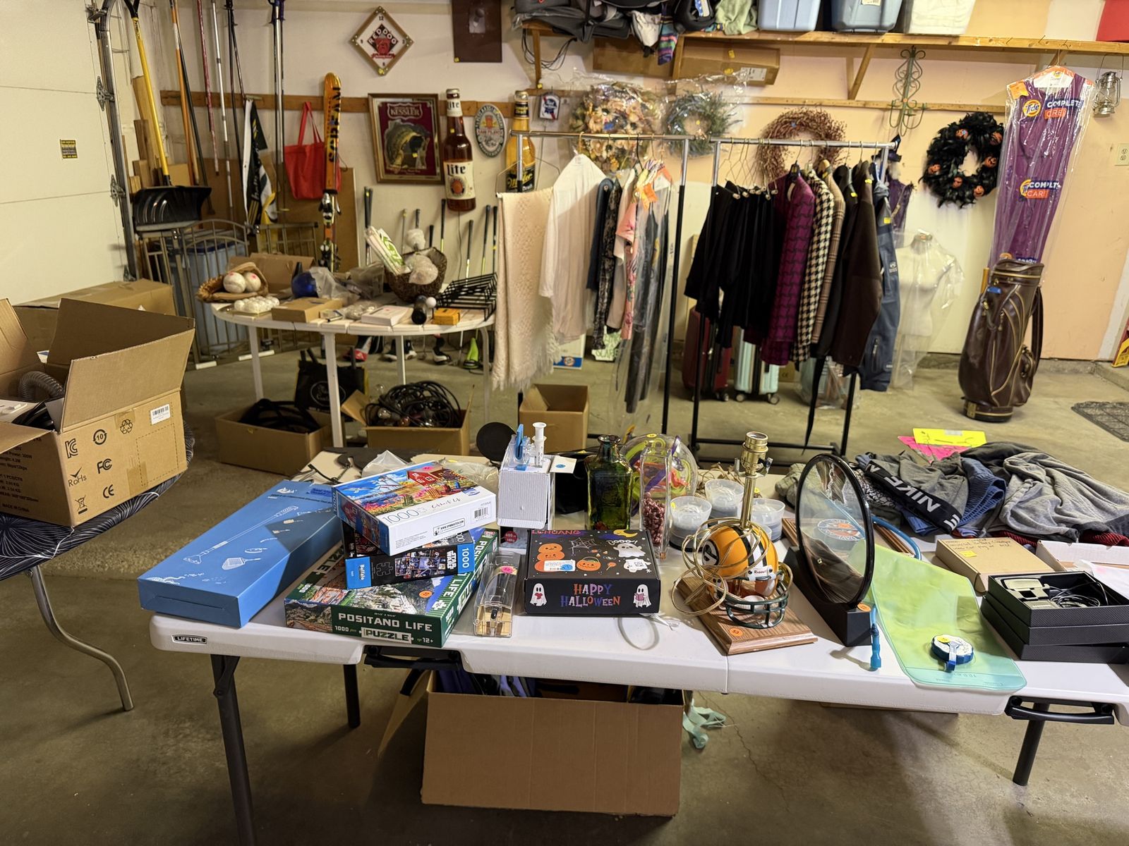Garage / Yard sale in Sandy 9-1 Aug22