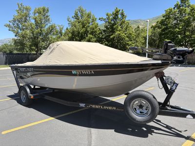 2003 CRESTLINER 1850 fish hawk