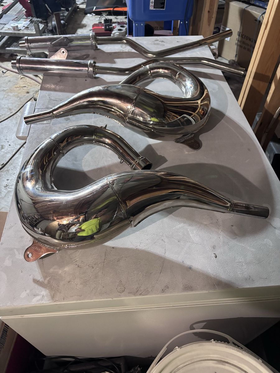 Banshee pipes
