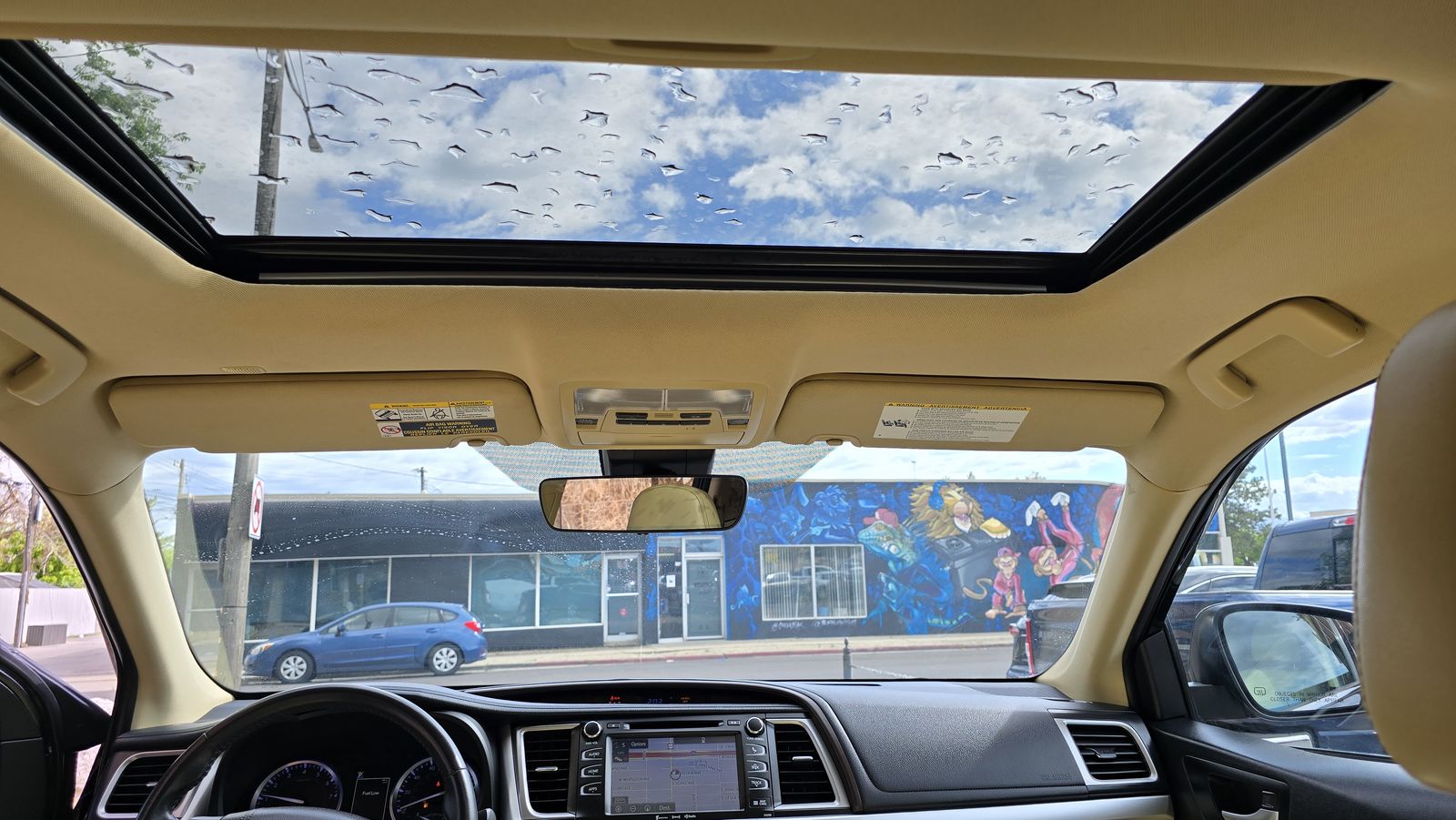 Main image 14
