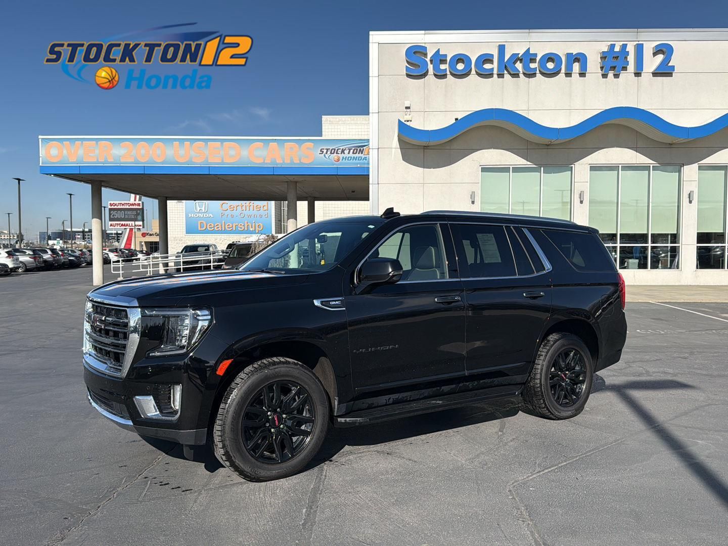 2022 GMC Yukon SLT