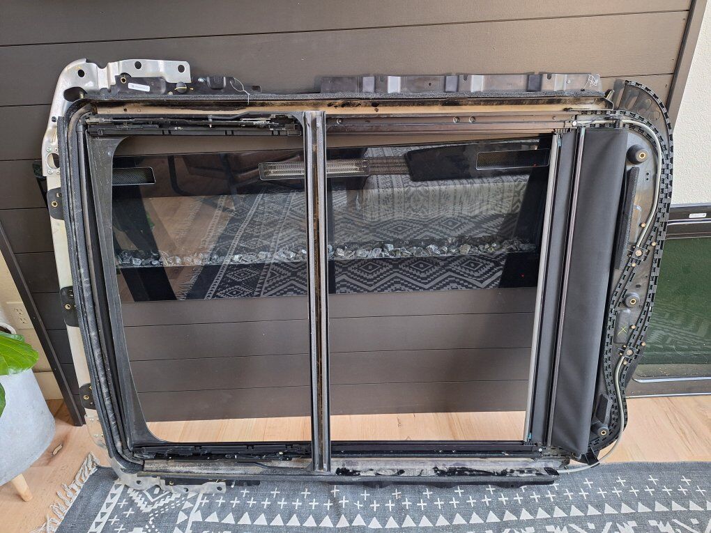 2015-2020 Ford F150 and Raptor Panoramic Sunroof