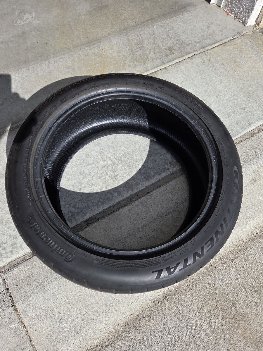 255/40/R18 Continental Extreme Contact