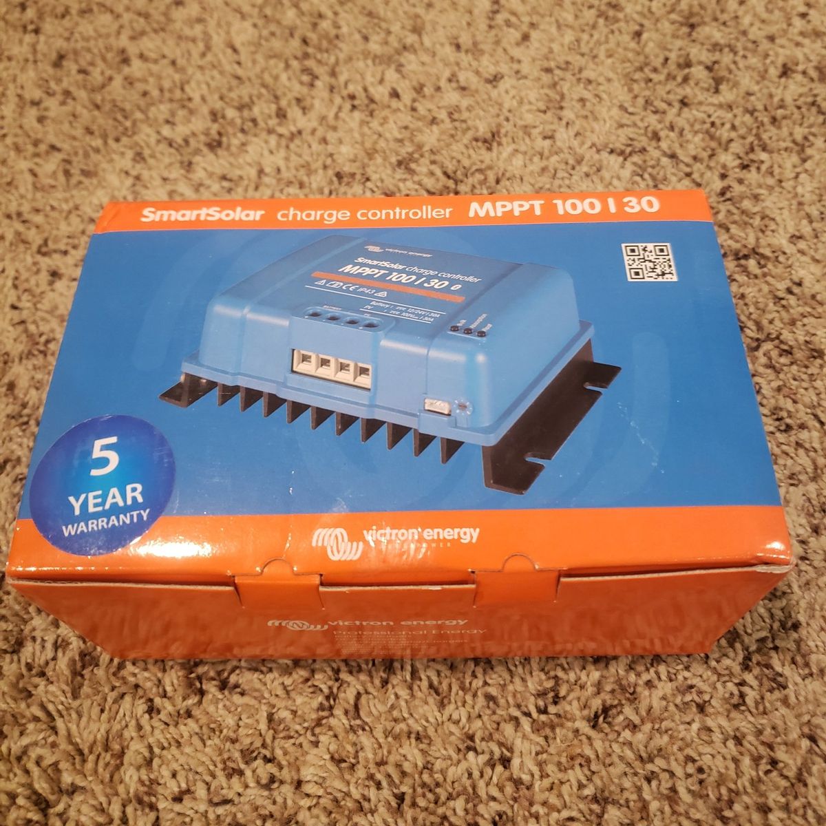 Victron SmartSolar MPPT Charge Controller - 100V -