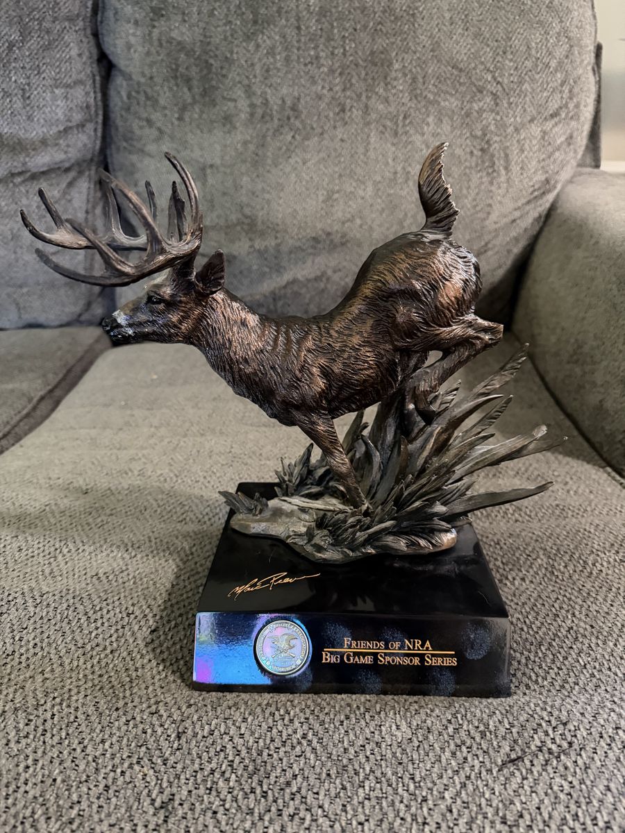 Rare NRA Hunting Award Statue Sculpture “The Revered Whitetail” w/ Embedded Coin Medallion for Sale or Trade