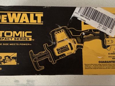 DEWALT ATOMIC DCS369B 20V MAX Cordless Brushless One-Handed Reciprocating Saw (Tool Only)