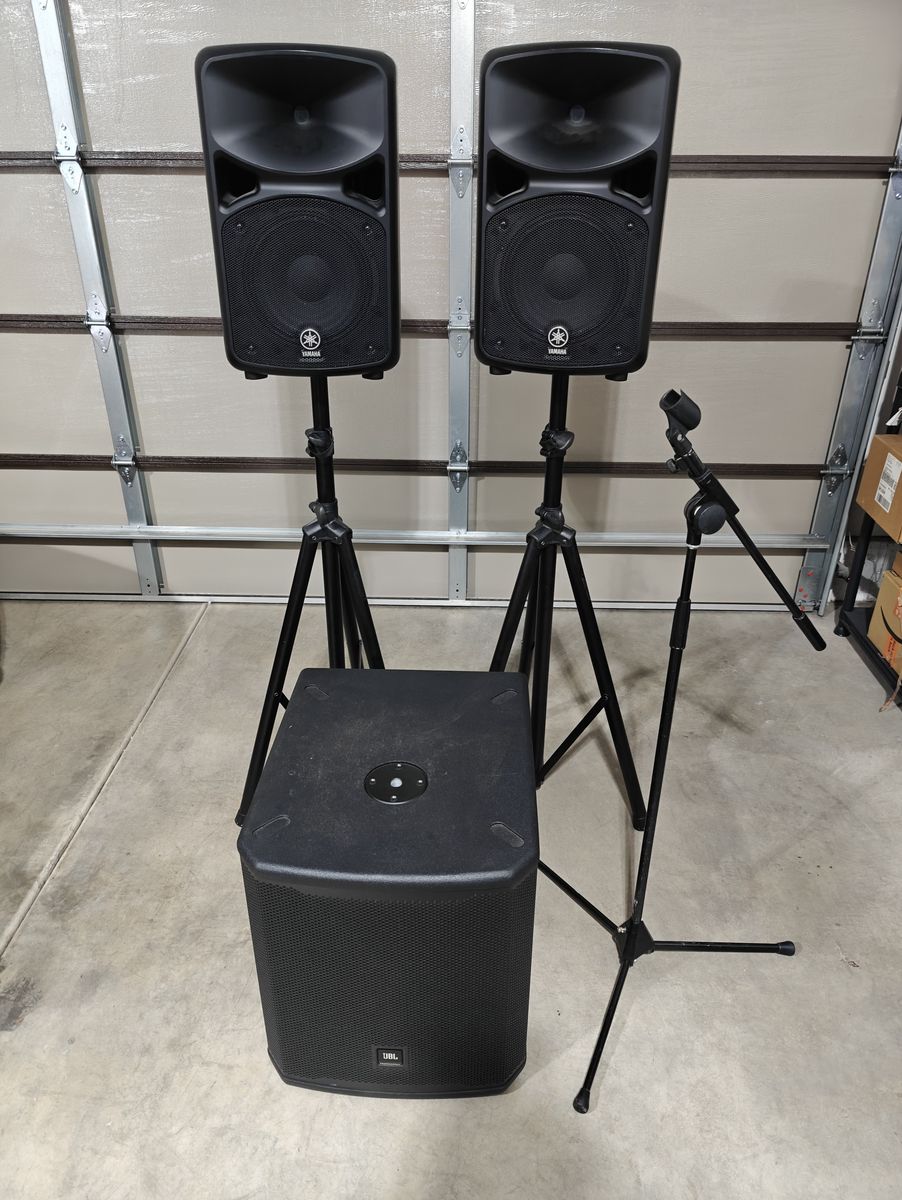 Yamaha Stagepas 600i DJ PA Speakers & JBL Subwoofer