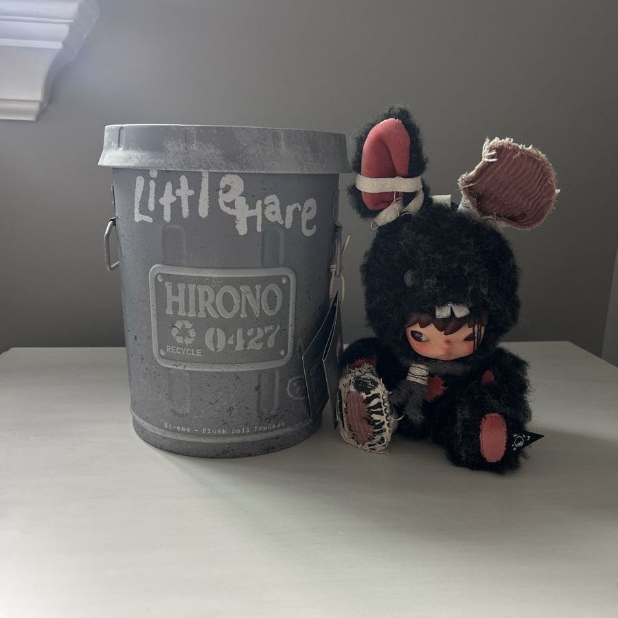 RARE black variant Hirino