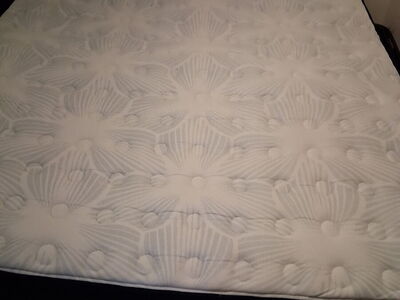 King Mattress With Free Adjustable Bed Frame