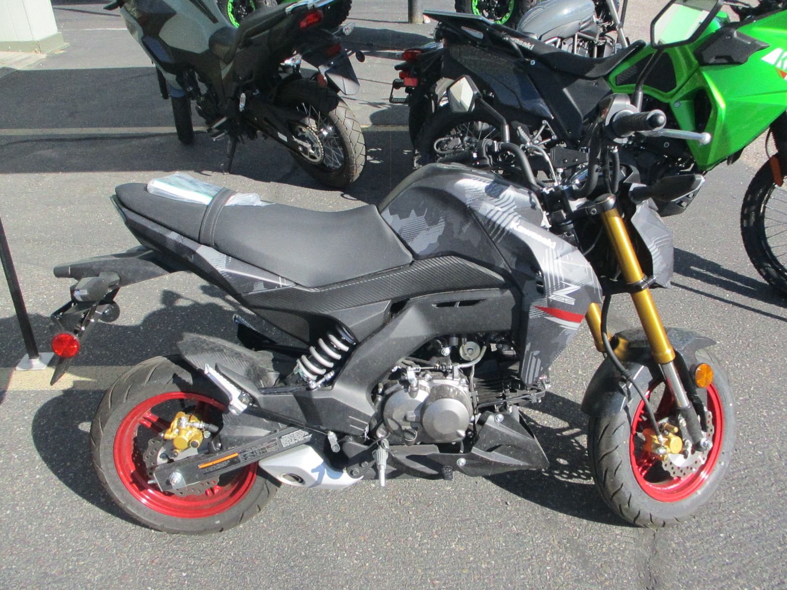 USED  Like new 2024 KAWASAKI BR125 Z125 under 500 miles on machine not Grom